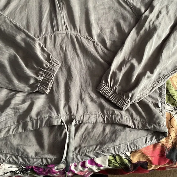 Lululemon City Stroll Hoodie - Picture 8 of 12